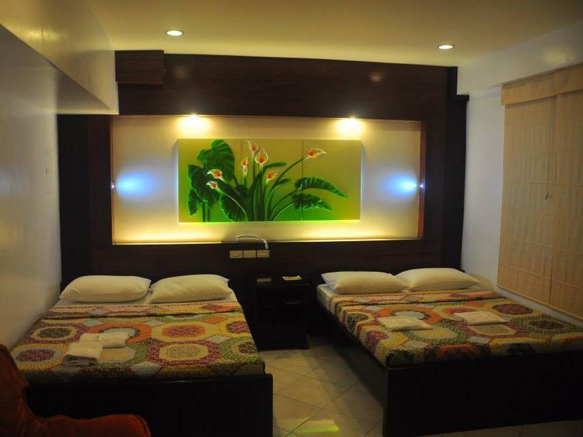 Jj Midcity Inn Tabaco Екстериор снимка